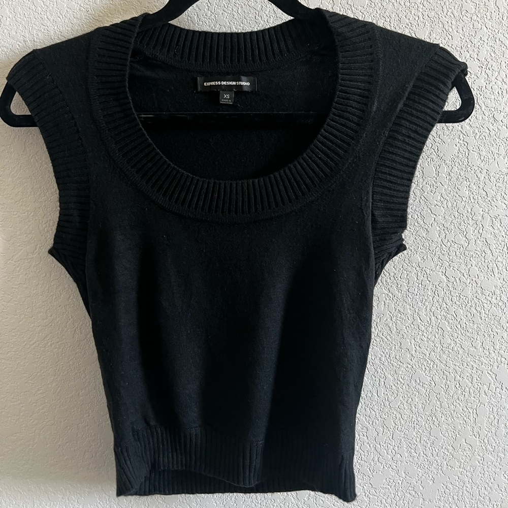 Express XS design studio knit black top